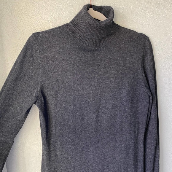 Soft Surroundings Chloe Gray Turtleneck Sweater Dress Pleated Skirt Tall Small - Picture 4 of 11